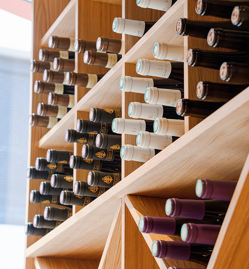 Découvrir le lieu restaurant Òste à Dax la cave